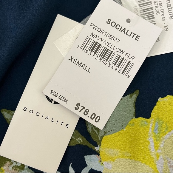 NWT Socialite Floral Mini Dress Women’s Size XS - Picture 8 of 9